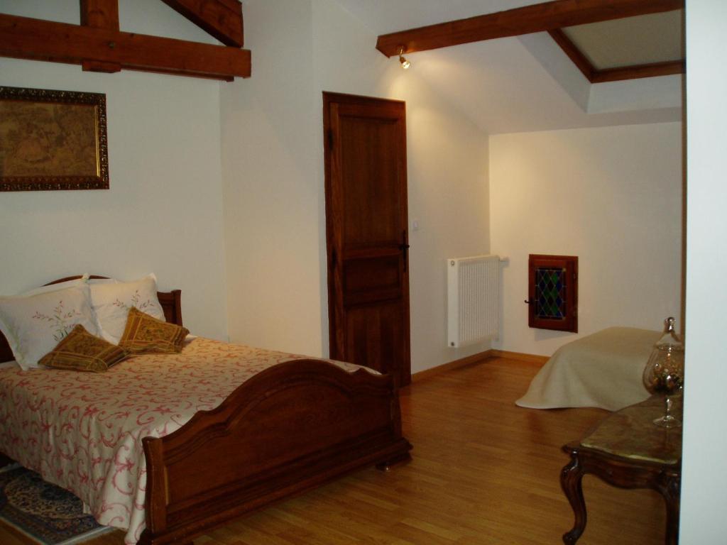 La Maison D'Euterpe Sainte-Marie-d'Alloix Номер фото